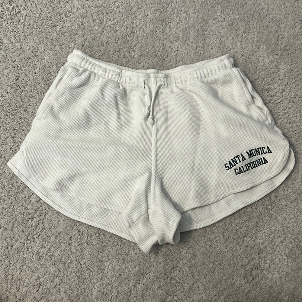 Brandy Melville white 100% cotton shorts, size XS